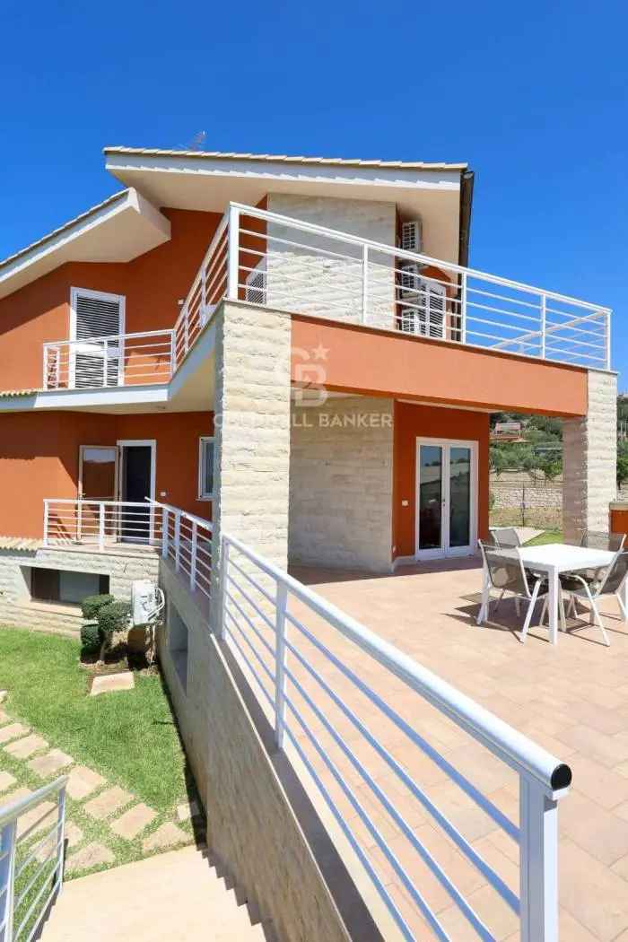 Villa unifamiliare via alicudi 4, Contrade di Marina di Ragusa, Ragusa