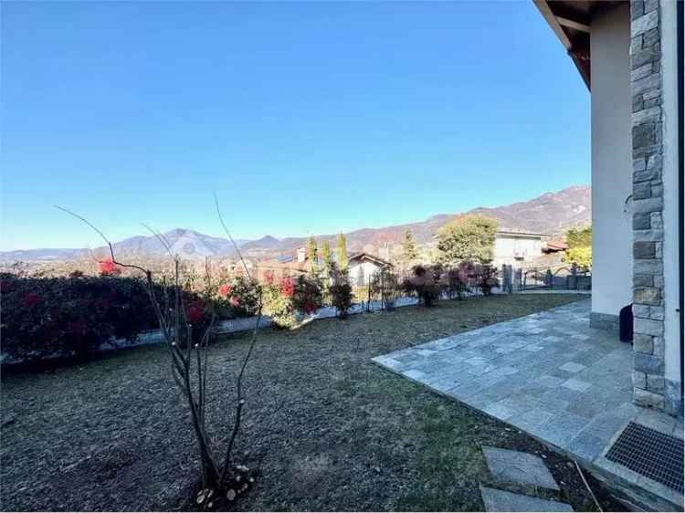 Villa unifamiliare, nuova, 300 m², Ponteranica