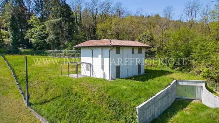 Villa in Via Vescuria, Calco, 5 locali, 3 bagni, con box, 255 m²