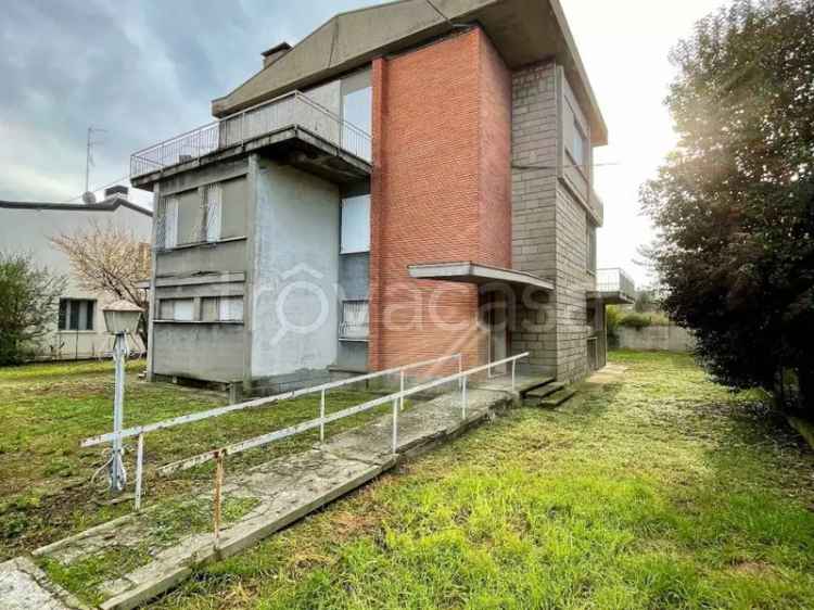 Villa in vendita a Lugo - Terreno edificabile 800 mq