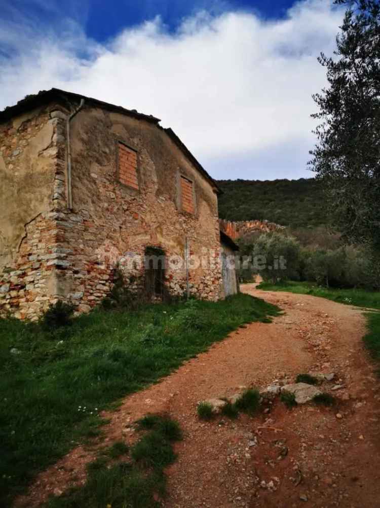 Casa colonica via della Grotta Giusti, Grotta Giusti, Monsummano Terme