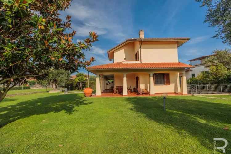 Villa bifamiliare via Maremma Nuova, Rispescia, Grosseto