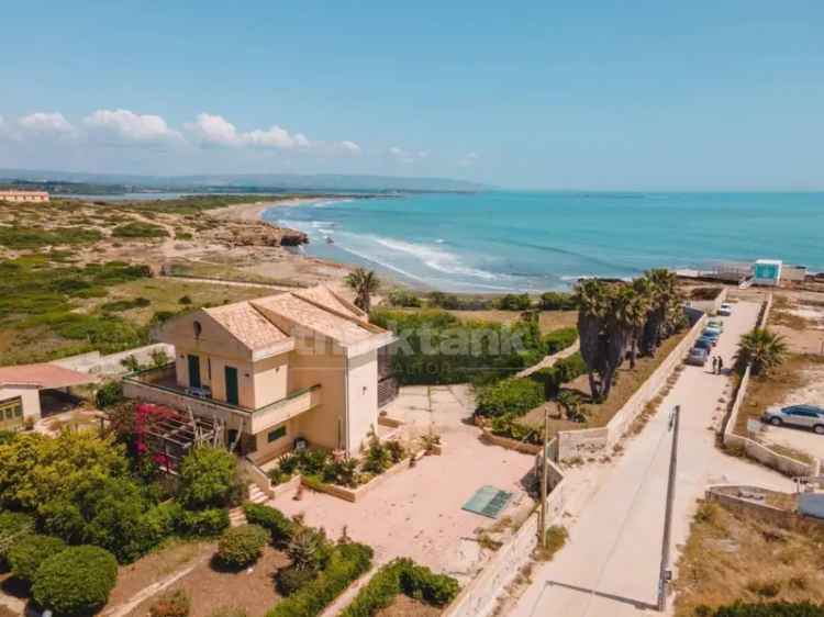 Villa unifamiliare Cittadella dei Maccari snc, San Lorenzo, Noto