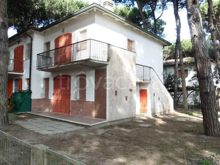 Villa a Schiera in affitto a Comacchio via Guido Reni, 35