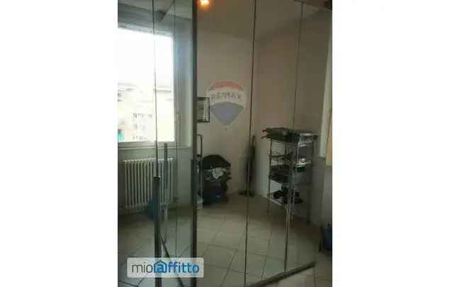 Affitto 3 camera appartamento di 80 m² in Bologna