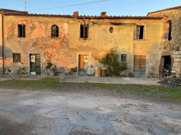 Terratetto unifamiliare via bruceto 10, Margine Coperta Traversagna, Massa e Cozzile