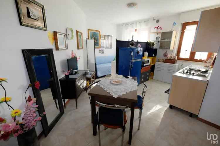 Vendita trilocale di 48 m² a Chiaravalle (60033) - 105730 - iad