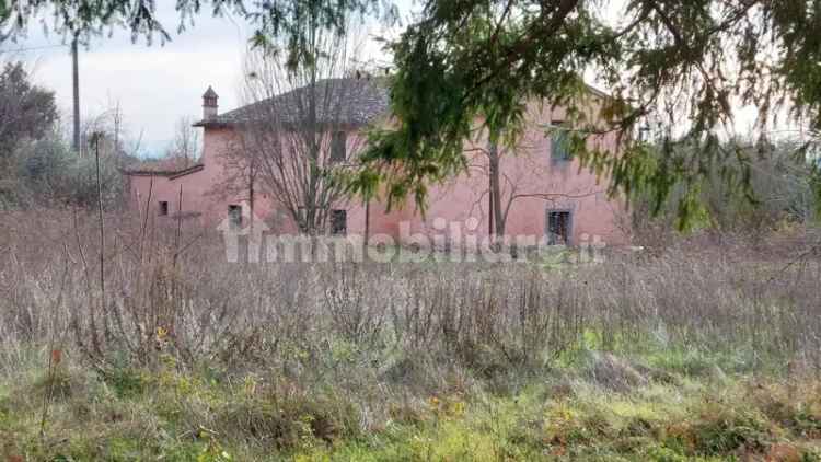 Casale località Cozzano, Castiglion Fiorentino