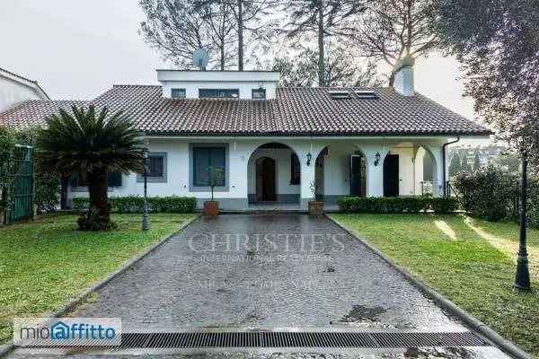 Villa In Affitto in Grande Raccordo Anulare, Roma, Lazio