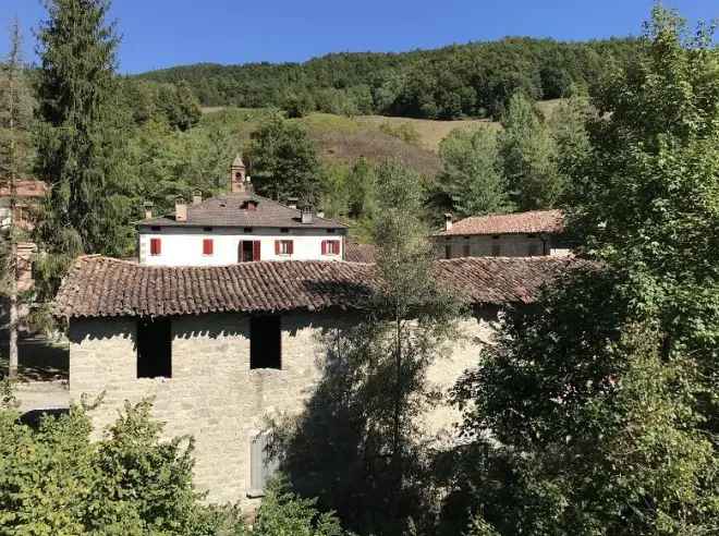 Casa 4 Piani 830mq Due Edifici Accessori Terreni Agricoli 155138mq