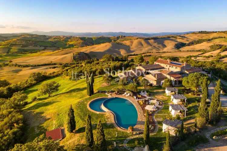 Esclusiva tenuta di lusso sulle colline Toscane