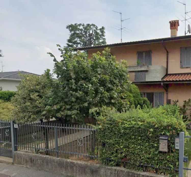 Villa a schiera in VIA TRIPOLI 4/C, Stezzano, 4 locali, 2 bagni