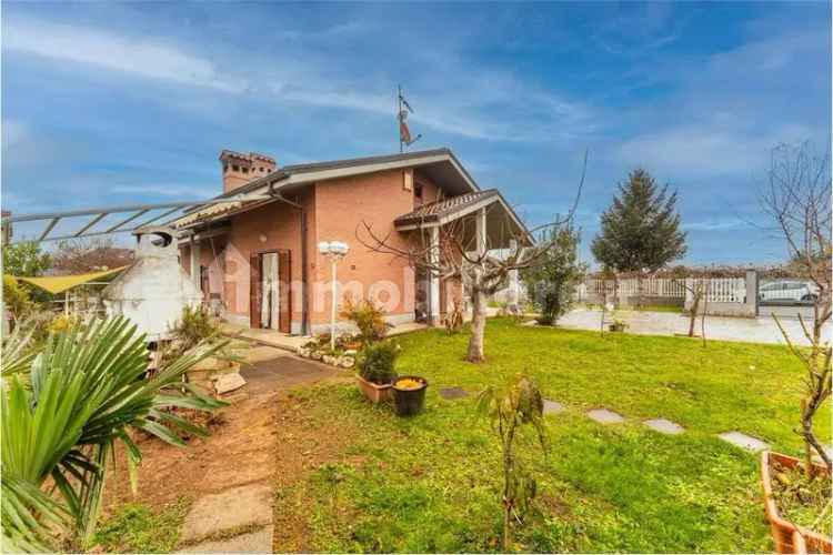 Villa unifamiliare strada ravetto, 38, Orbassano