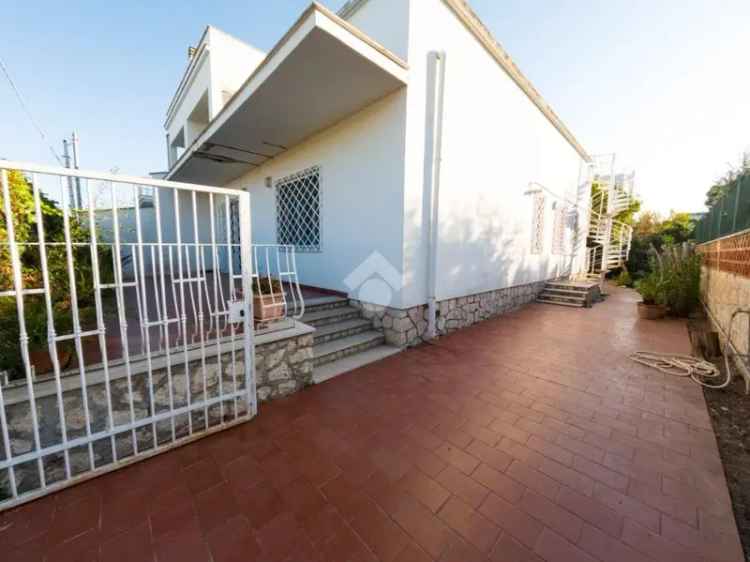 Villa bifamiliare viale ozita 15, Centro, Manfredonia