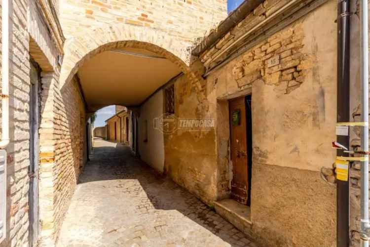 Terratetto unifamiliare vicolo del Forno, Civitanova Alta, Civitanova Marche