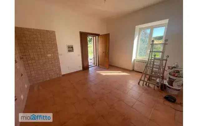 Affitto 3 camera appartamento di 65 m² in Rome