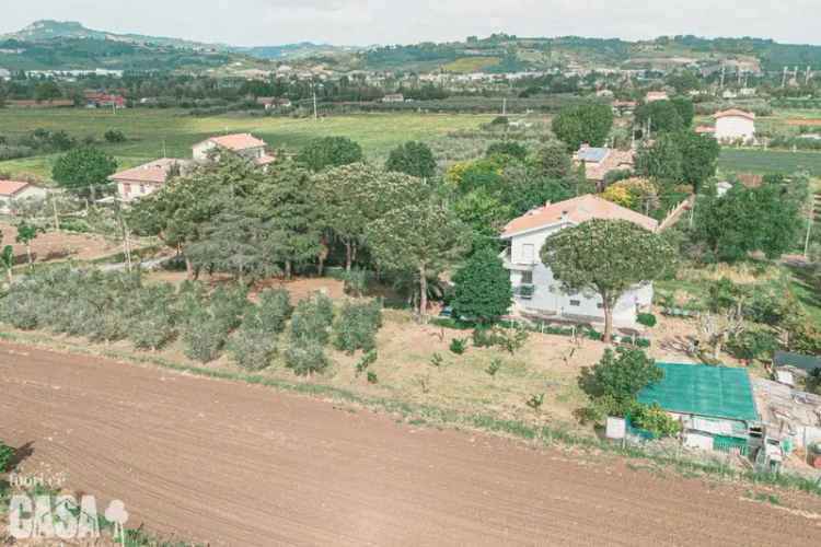 Villa unifamiliare via Trario, 690, Verucchio