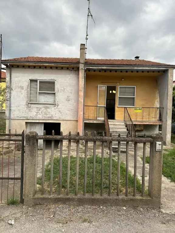 Villa singola in Via Palmiro Togliatti 5, Savignano sul Rubicone