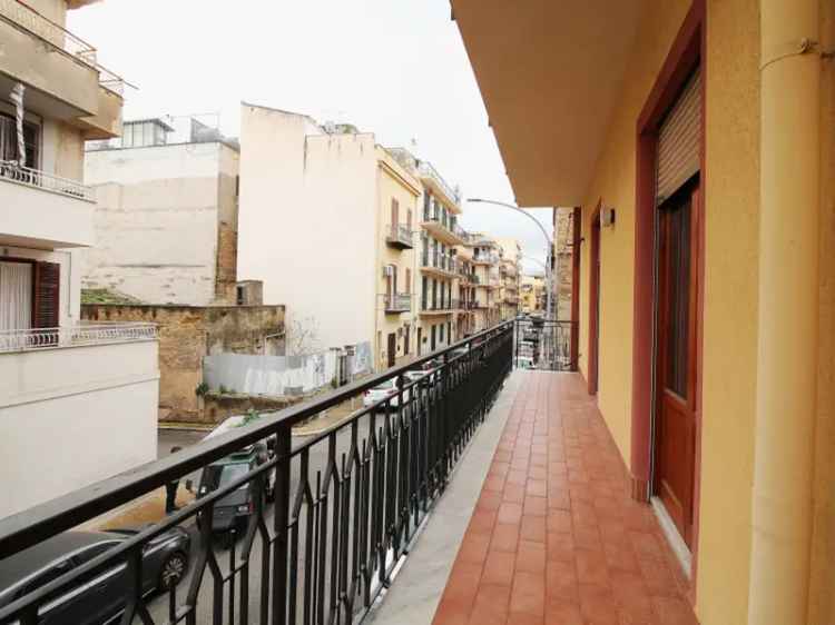 Appartamento in Via Francesco Crispi, Santa Flavia, 1 bagno, 115 m²