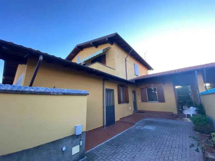 Villa a schiera in Corso Garibaldi, 97, Mortara (PV)