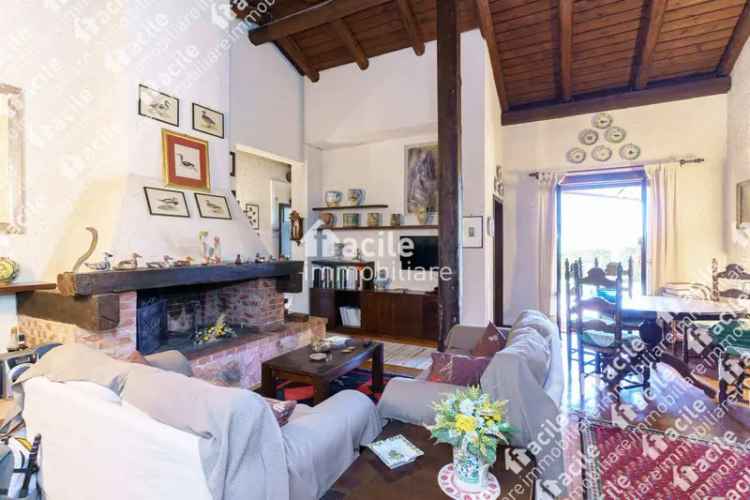 Villa unifamiliare via Nicolosi-Pedara, 185, 95030 Mascalucia Italia, Centro, Mascalucia