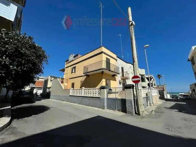 Casa Indipendente in vendita  a Bari