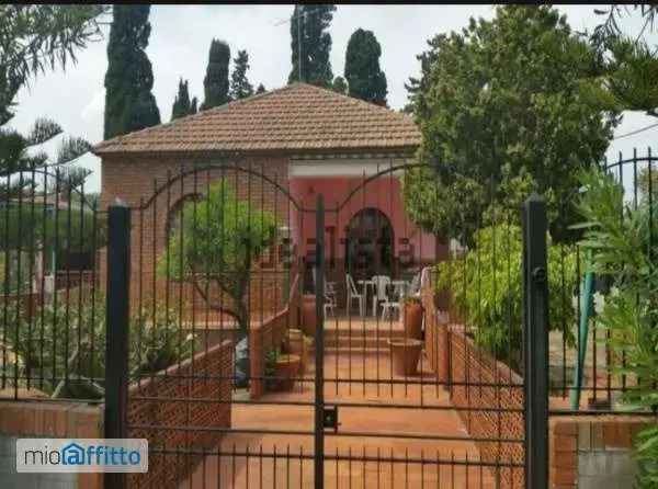 Villa In Affitto in Catania, Sicilia