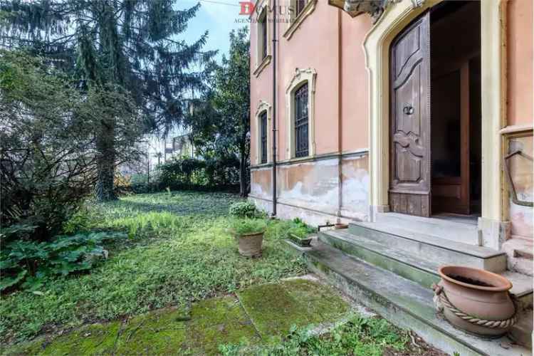 Villa unifamiliare via Roma, 32, Centro, Bagnolo San Vito