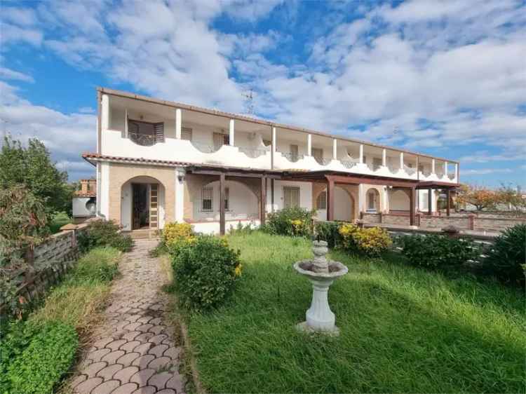 Villa a schiera in Località Sena S. Vincenzo 3, Sellia Marina, 2 bagni