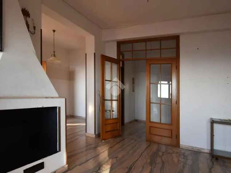 Appartamento via Villa Petrara 81, Centro, Sezze