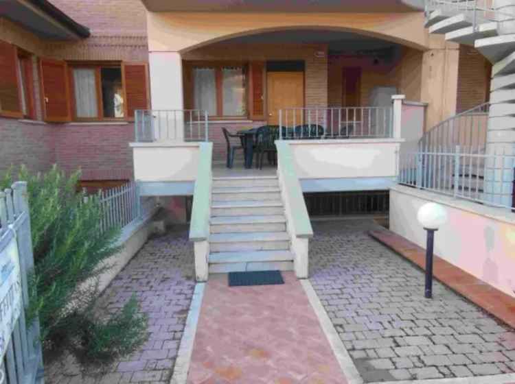 Villa a schiera in Via Litoranea, Follonica, 4 locali, 2 bagni, 80 m²