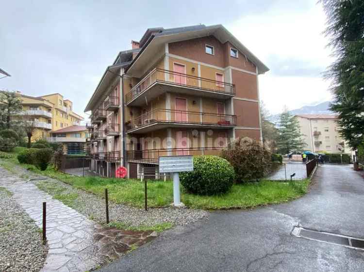 Trilocale via G. Bonomelli, Centro, Clusone