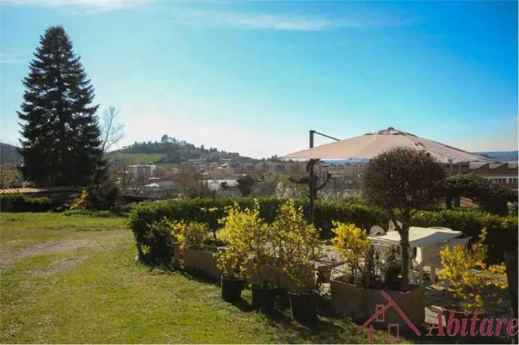 Villa in Strada serre 15, Alba, 5 locali, 2 bagni, giardino privato