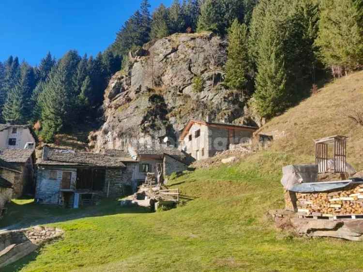 Baita Chiareggio, Chiareggio, Chiesa in Valmalenco