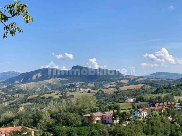 Bilocale via Rontagnano Castello 18, Rontagnano, Sogliano al Rubicone