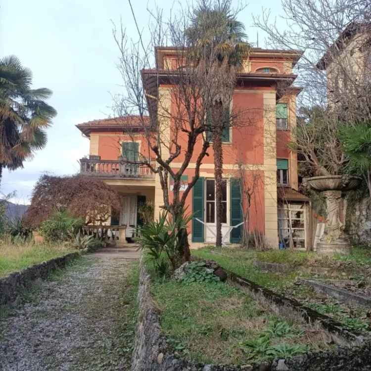 Villa in Via promessi sposi, Calolziocorte, 7 locali, 3 bagni, 400 m²