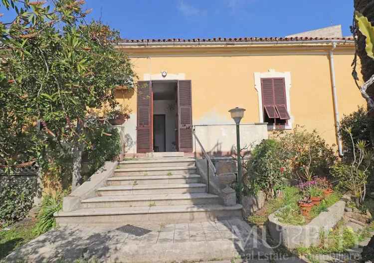 Villa bifamiliare via Balilla 21, La Maddalena