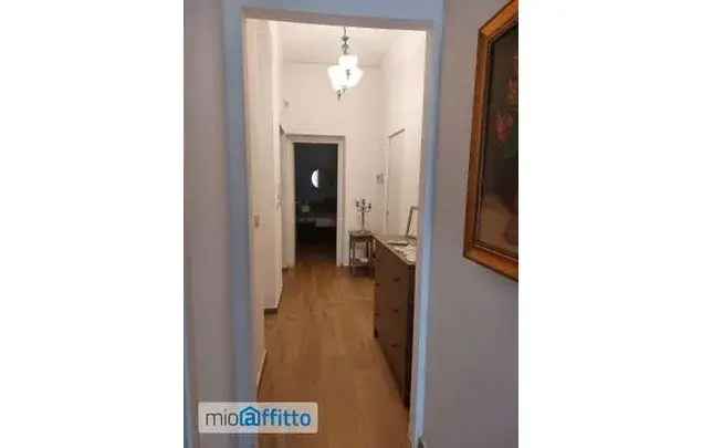 Affitto 4 camera casa di 219 m² in Palermo