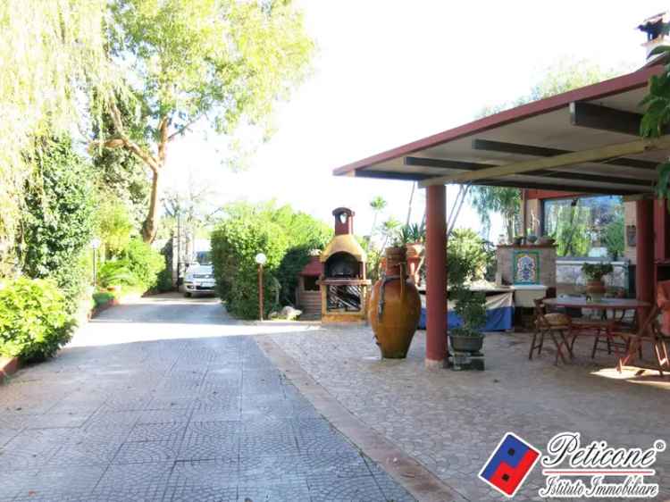 Villa in Via Appia, Monte San Biagio, 10 locali, 8 bagni, 300 m²