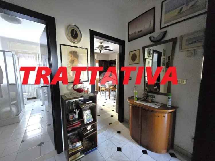 Trilocale in Vendita a Cassina Amata