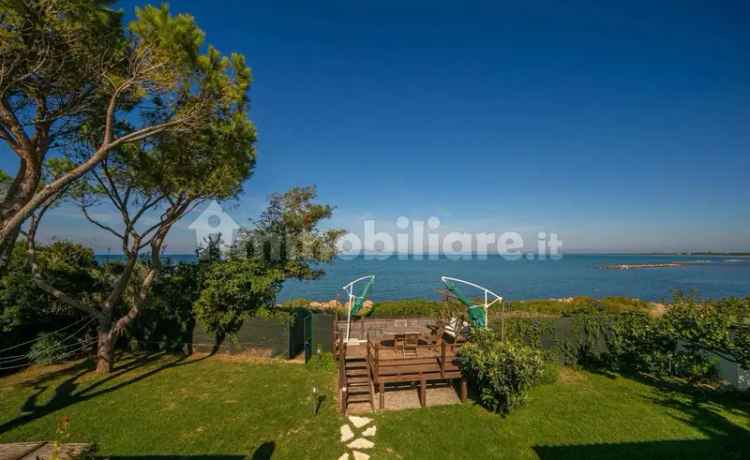 Villa unifamiliare Strada Provinciale di Porto Santo Stefano, Porto Santo Stefano, Monte Argentario