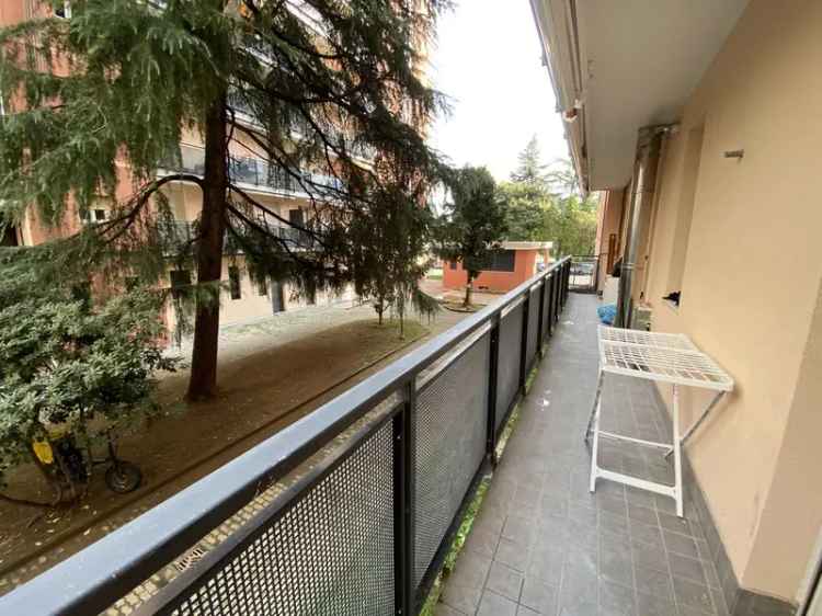 Appartamento in Via Cimarosa, 3, Pioltello (MI)