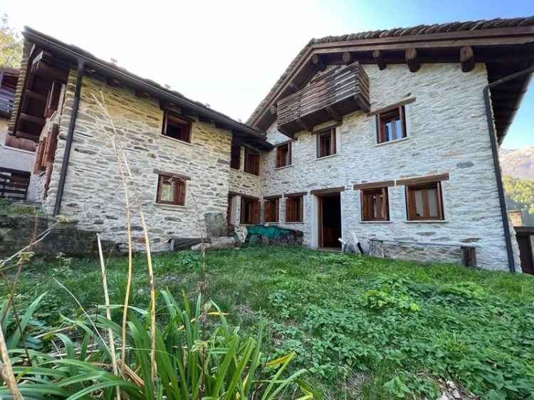 Casa colonica frazione Olmo, San Giacomo Filippo