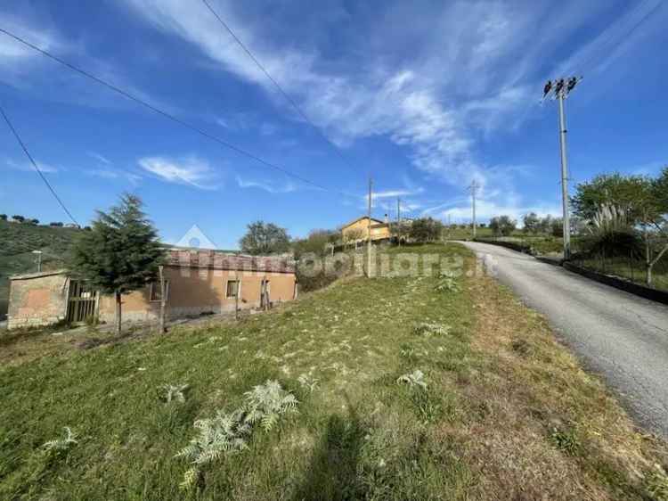 Rustico, da ristrutturare, 60 m², Ariano Irpino