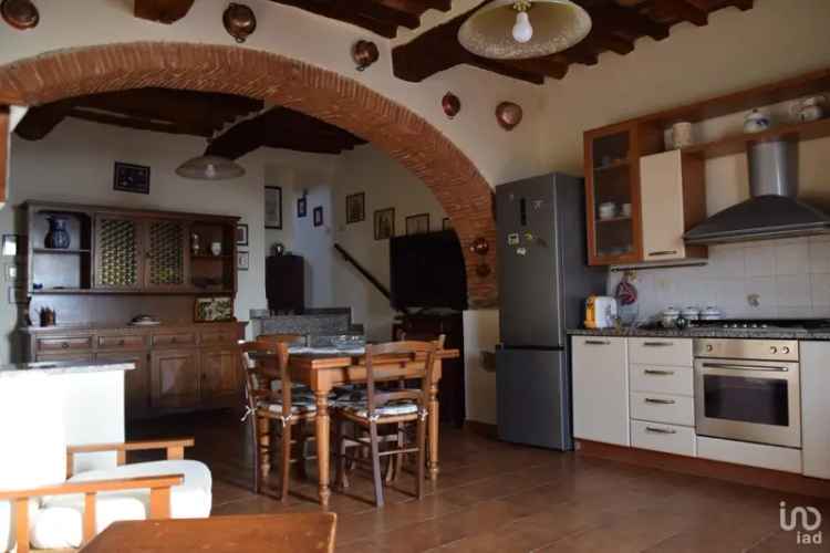 Vendita casa 4 locali di 120 m² in San Giuliano Terme (56017) - 110472 - iad