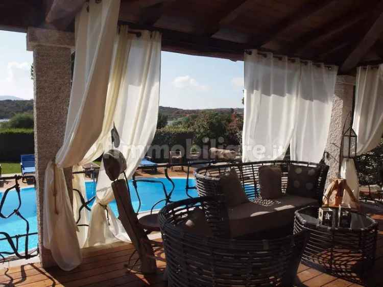 Villa unifamiliare, buono stato, 300 m², Salina Bamba, San Teodoro