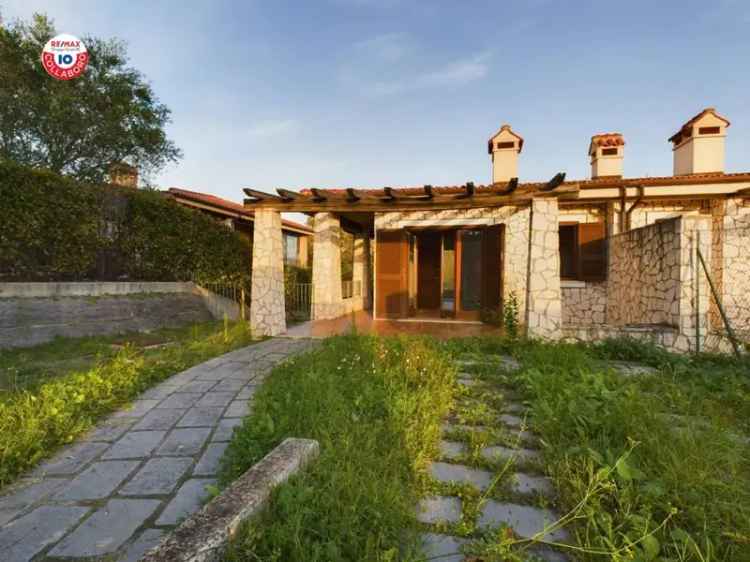 Villa unifamiliare via del Fontanile di Mezzaluna 281, Aranova, Fiumicino