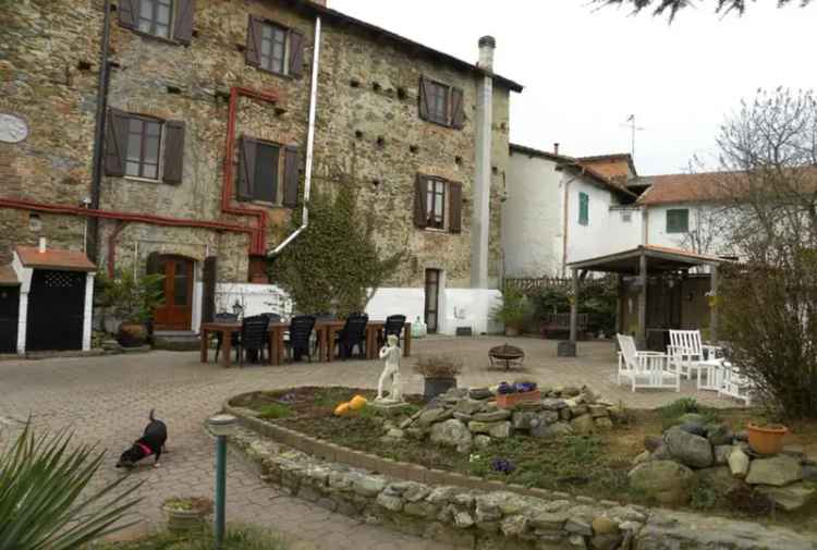 Villa singola in Squaneto, Spigno Monferrato, 17 locali, 4 bagni