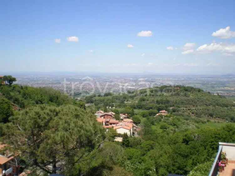 Appartamento in affitto a Monte Compatri via San Francesco d'Assisi