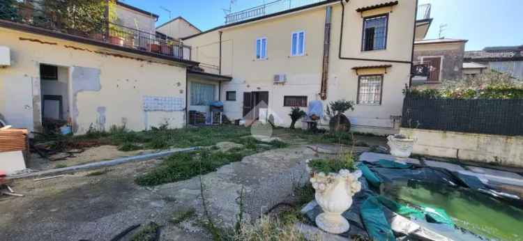 Quadrilocale Airola con Piscina e Giardino